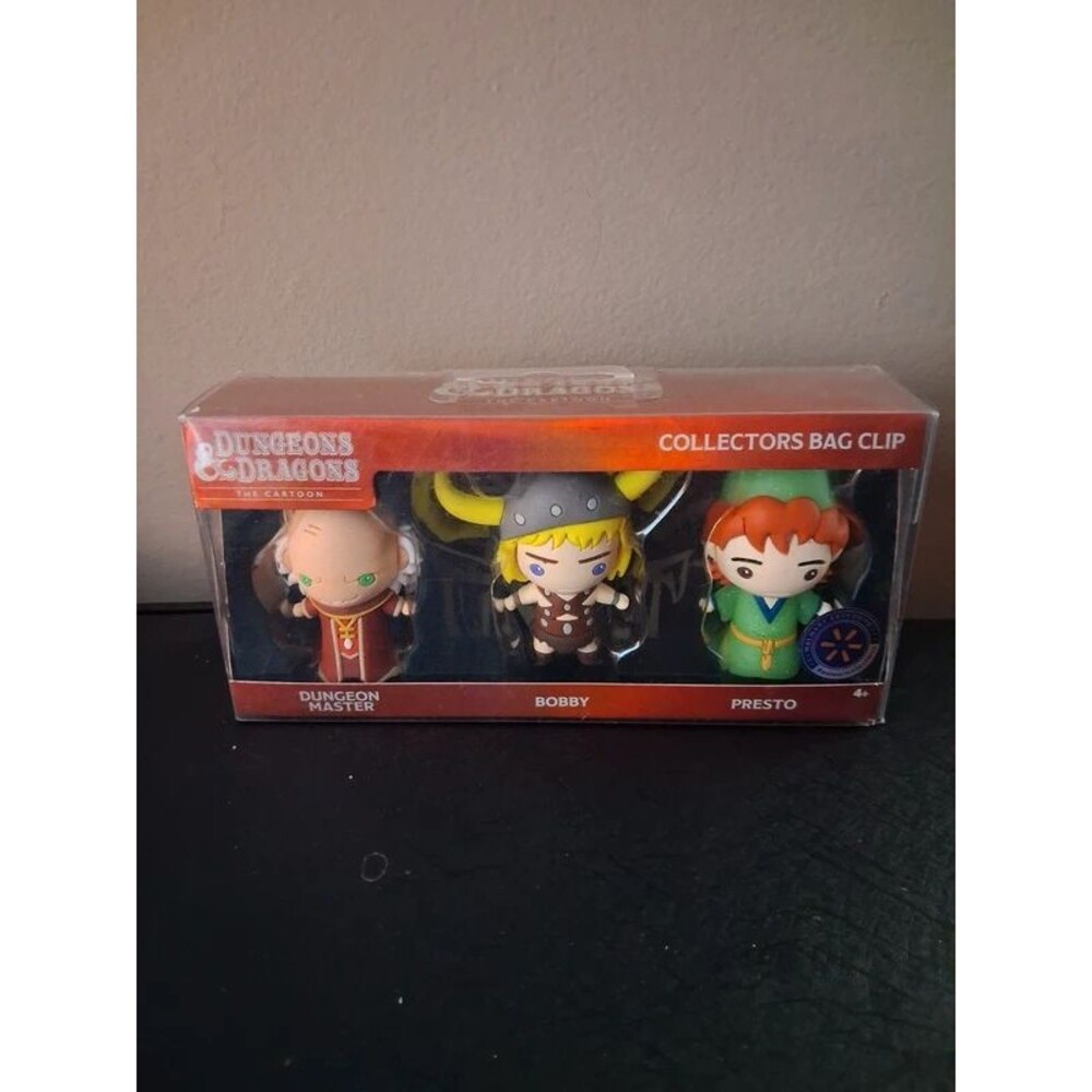 Dungeons and Dragons the Cartoon Collectors Bag Clip Walmart Exclusive Set